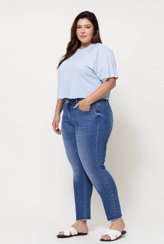 Raw Hem Curvy Jeans